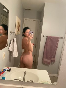 BombasseLorgnante aus Waals-Brabant,Belgien