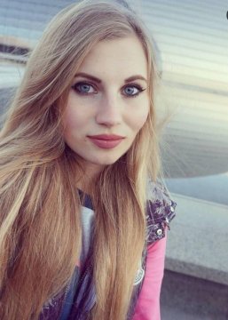 PrêtresseCoquine aus Waals-Brabant,Belgien